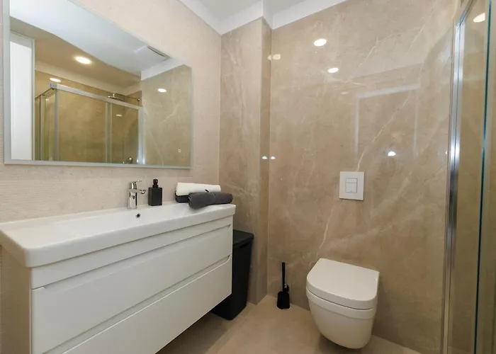 Luxury Narona Sea&city View * 마카르스카