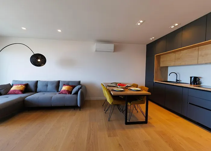 Luxury Narona Sea&city View 아파트 *